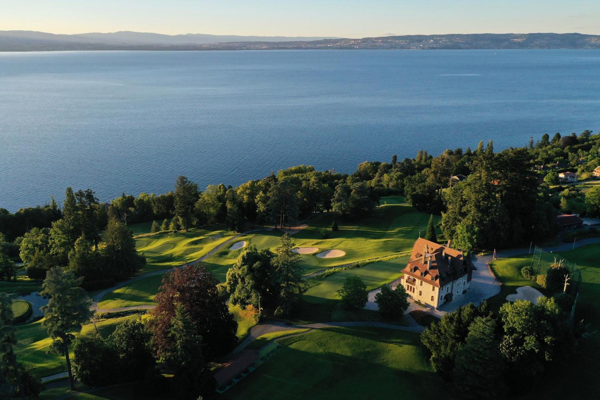 Le Manoir Du Golf Bed & Breakfast Publier Exterior photo