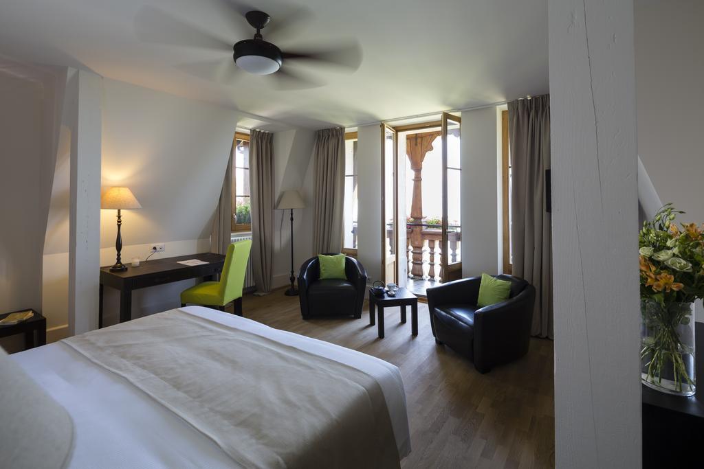 Le Manoir Du Golf Bed & Breakfast Publier Room photo